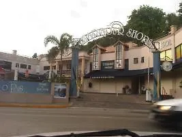 Paradise Turtle Towers Apartments أوشو ريوس فندق