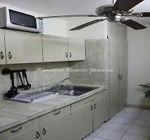 Paradise Turtle Towers Apartments أوشو ريوس فندق